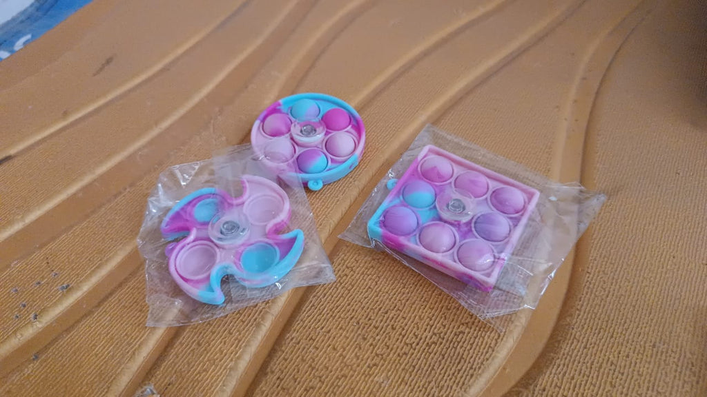 Silicone Pop It Fidget Spinner Keychain Toy (1 Pc)